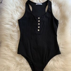 Scoop neck Racer back body suit